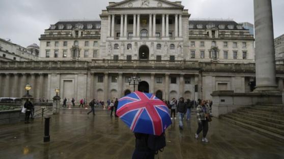 הבנק המרכזי של בריטניה מעלה את הריבית 0.5% לשיעור הגבוה זה 14 שנה